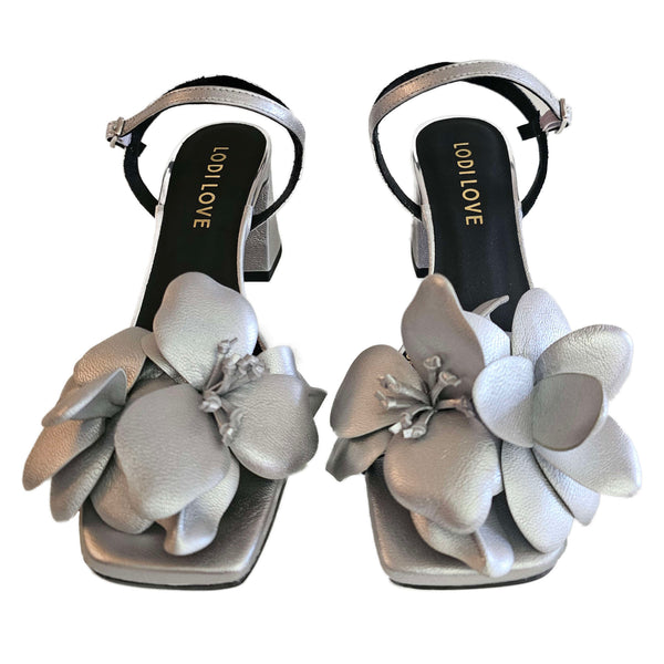 Lodi Love, Sandalette mit Blüten in Silber