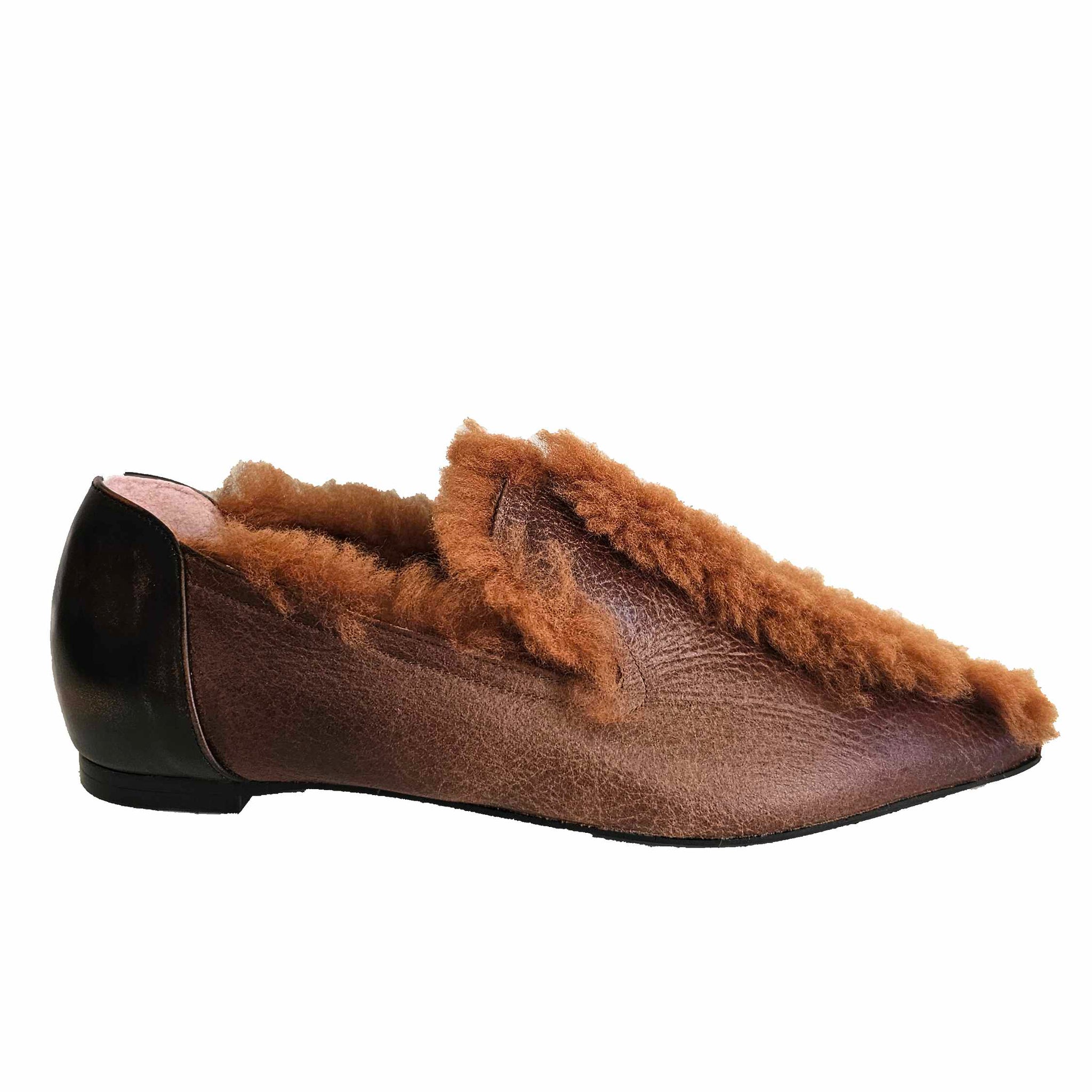 RAS, spitzer Loafer mit Lammfellfutter in Brandy/ Rost
