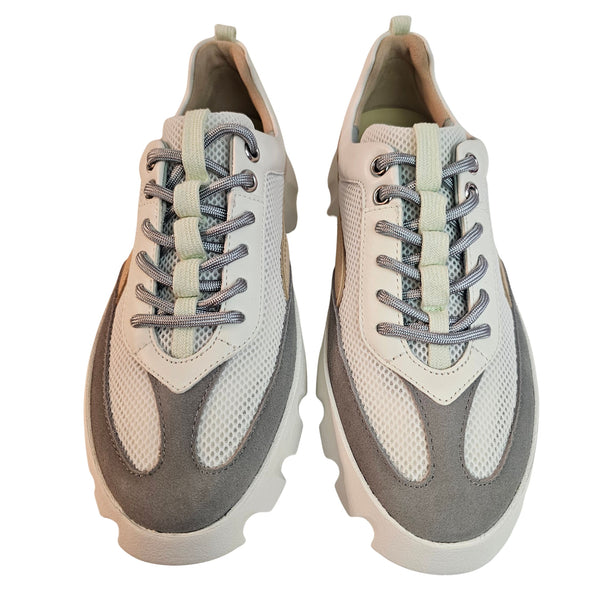 4CCCCEES, TURA FLOW, Weißer Sneaker mit Plateausohle