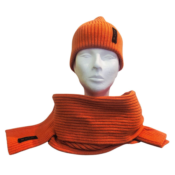 ALTO, gerippter Wollschal in Orange