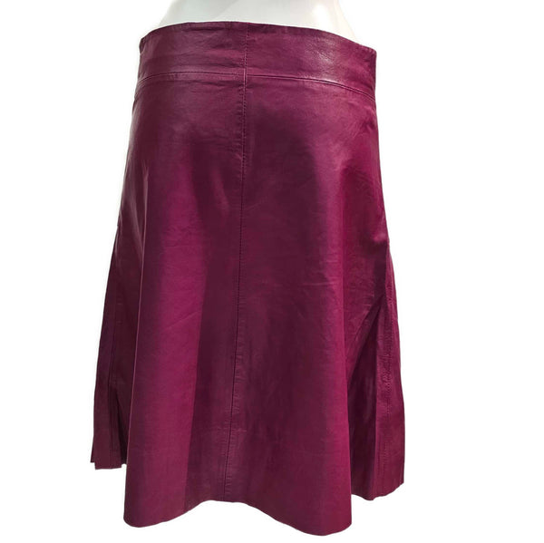 BTF, Lederrock in Magenta