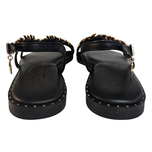 Caryatis, Sandale mit goldfarbenem Zierschmuck in Schwarz