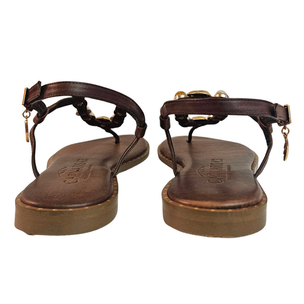Caryatis, Zehenteiler Sandalette mit Schmucksteinen in Braun