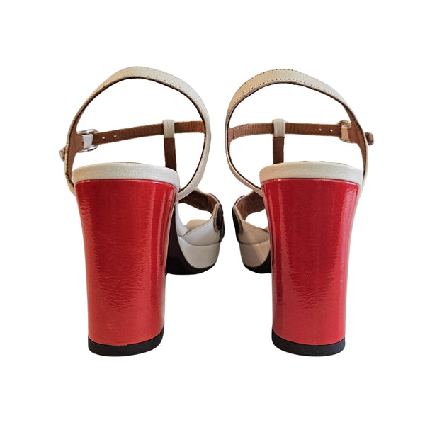 Chie Mihara, Plateau Sandalette, KICUSE in Creme/Bunt