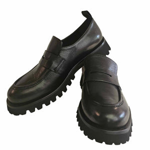 Caiman, Loafer in Schwarz