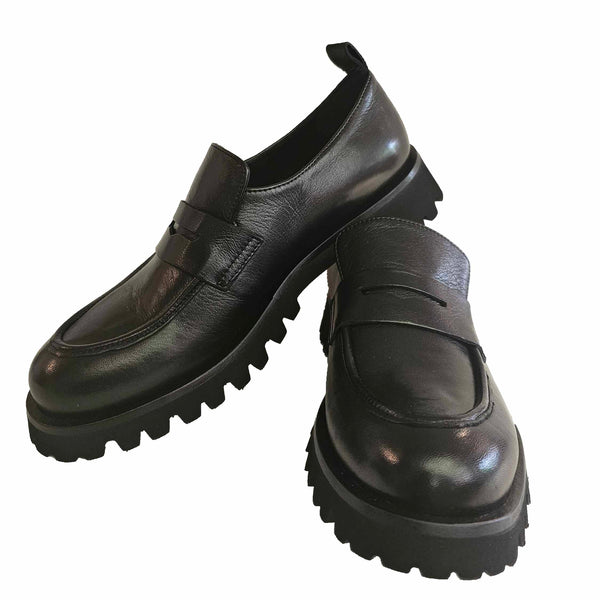 Caiman, Loafer in Schwarz