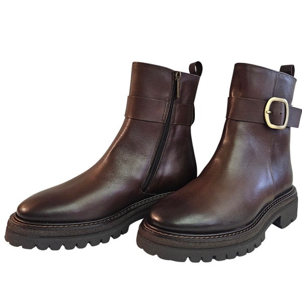 CALCE, braune Stiefelette mit Lammfell gefüttert