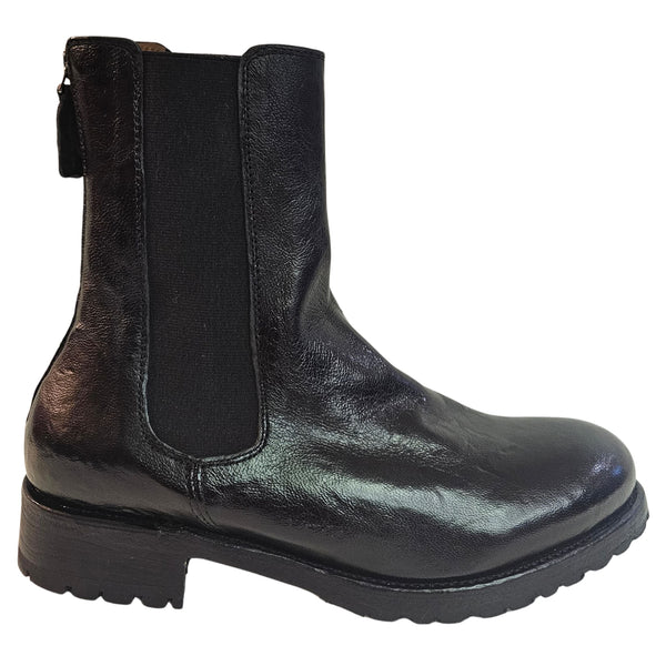 Cordwainer, klassischer Chelseaboot in Schwarz
