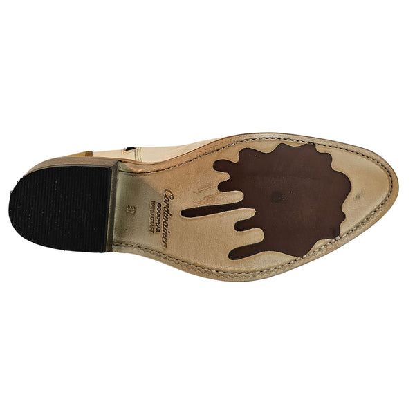 Cremefarbene Cordwainer, Cowboystiefelette mit senffarbener Straußenlederapplikation