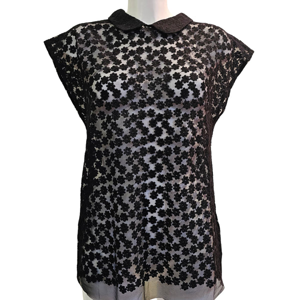 Marianna Déri, LACE, Spitzenbluse in Schwarz