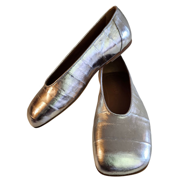Ducanero, Ballerina aus Aalleder in Silber