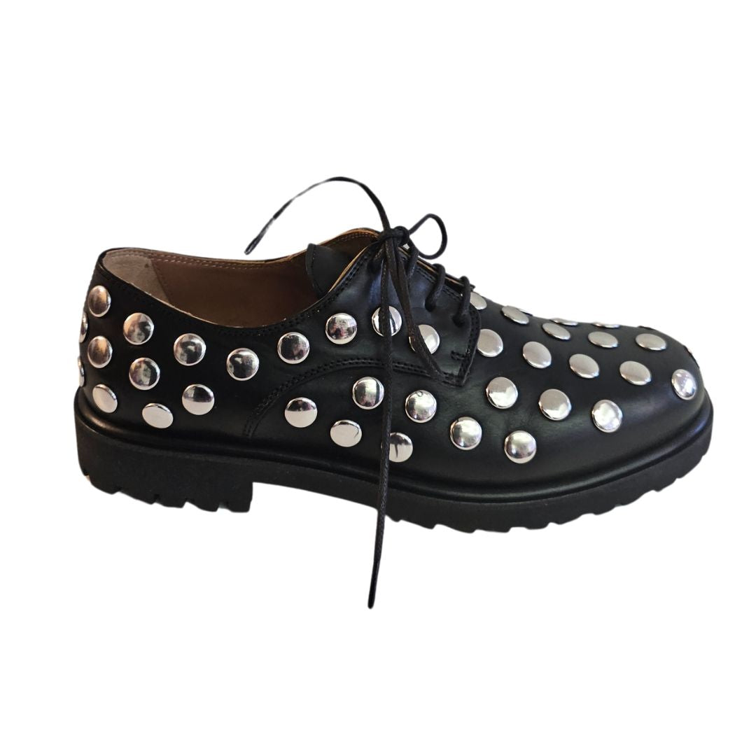 Ducanero, Schnürschuh mit Nieten in Schwarz