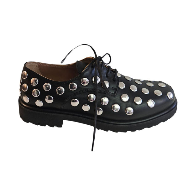 Ducanero, Schnürschuh mit Nieten in Schwarz