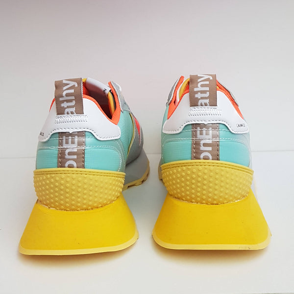 Duuo, vegane Sneaker in Neon-Orange Grau