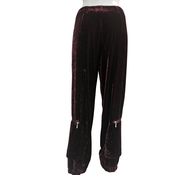 European Culture, Cargohose aus Pannesamt, Schwarz