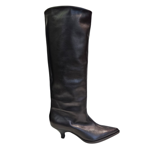 Elena Iachi, Langschaftstiefel in Schwarz