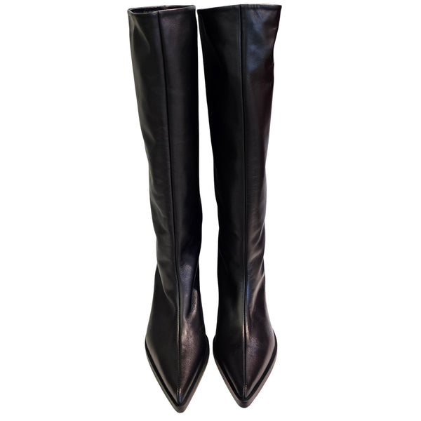 Elena Iachi, Langschaftstiefel in Schwarz