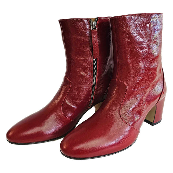 Elia Maurizi, Stiefelette in Kaminrot
