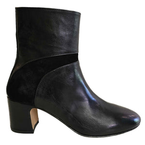 Elia Maurizi, Stiefelette in Schwarz mit Wildledereinsätzen