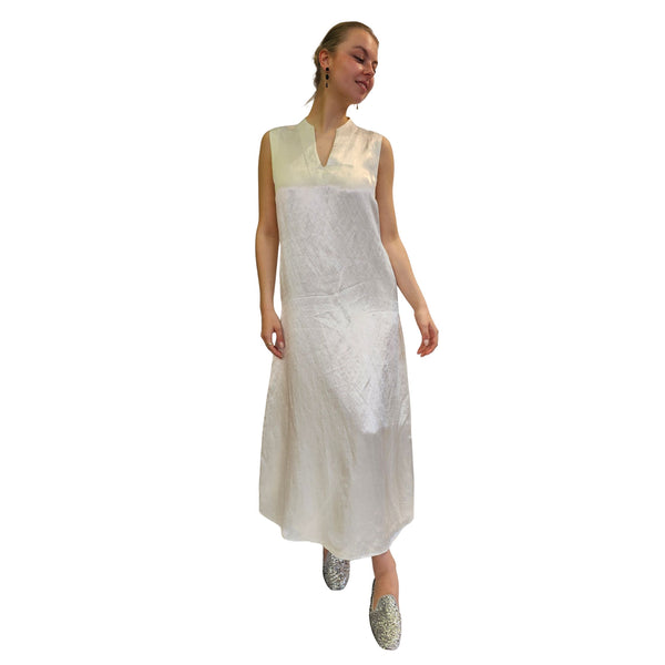 European Culture, Maxikleid in glänzendem Cremeweiß