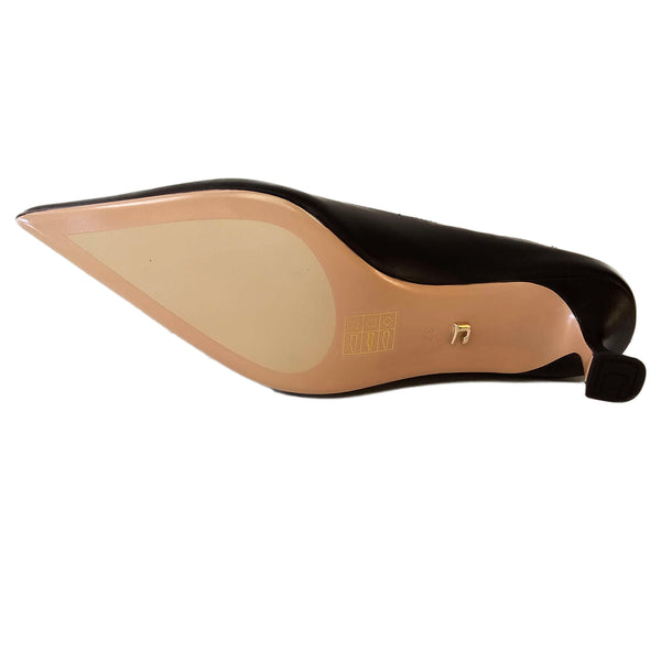 Lola Cruz, schwarzer Pumps mit Cutouts