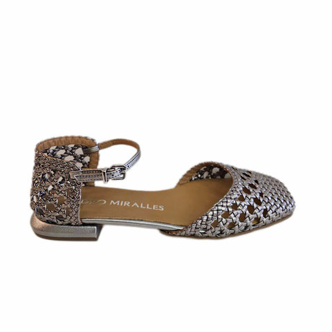 Pedro Miralles, Flechtschuh in dunklem Silber