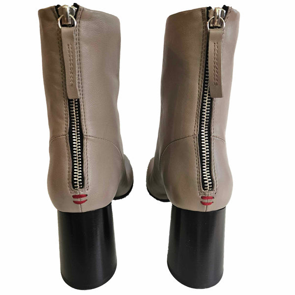 Halmanera, runde Stiefelette in Taupe
