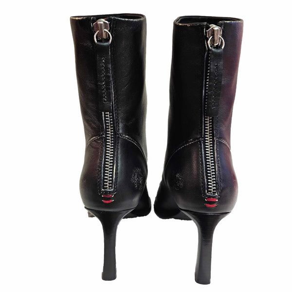 Halmanera, spitze Stiefelette in Schwarz