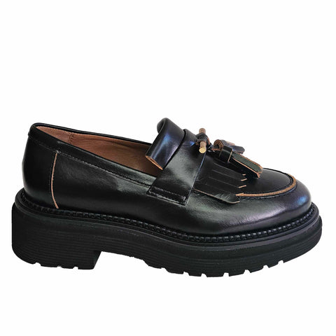 Homers, Loafer in Schwarz mit Troddeln
