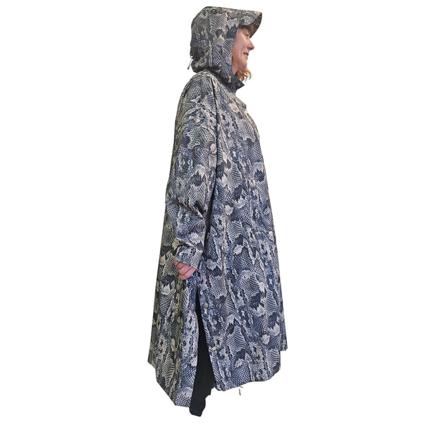 Ilse Jacobsen, Regencape, RAIN 222SPRP, Dark Blue Snake