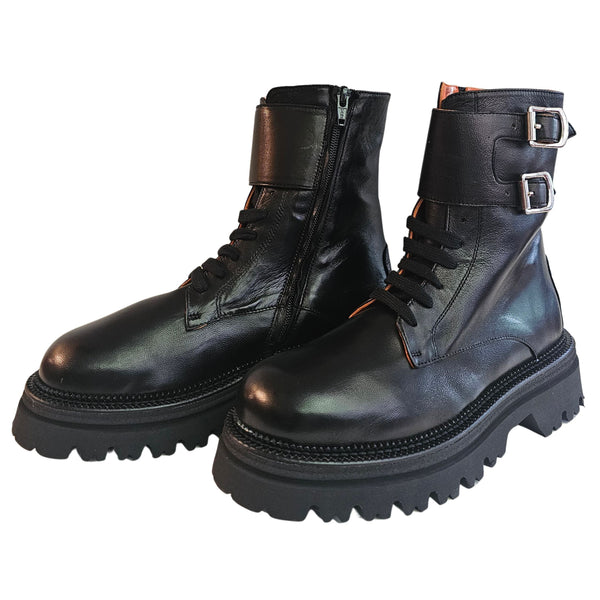 KRL-Kroll, Schnürstiefelette in Schwarz