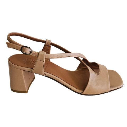 King Tartufoli,  Make-Up -farbene Sandalette mit Blockabsatz