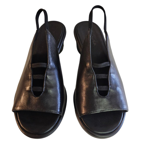 Kudetà, Sandalette in Schwarz
