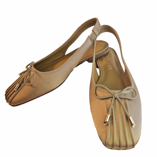 Lodi Love, Satin Sling in Altgold
