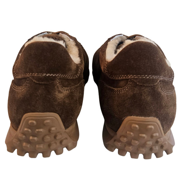 Milliways, Sneaker mit Lammfell in Cognac
