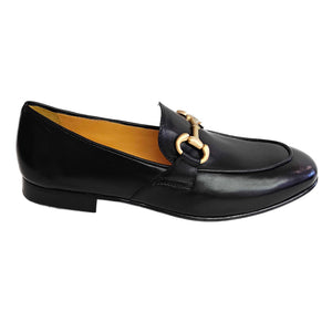 Mara Bini, Nappaleder-Loafer in Schwarz mit mattgoldener Zierschnalle