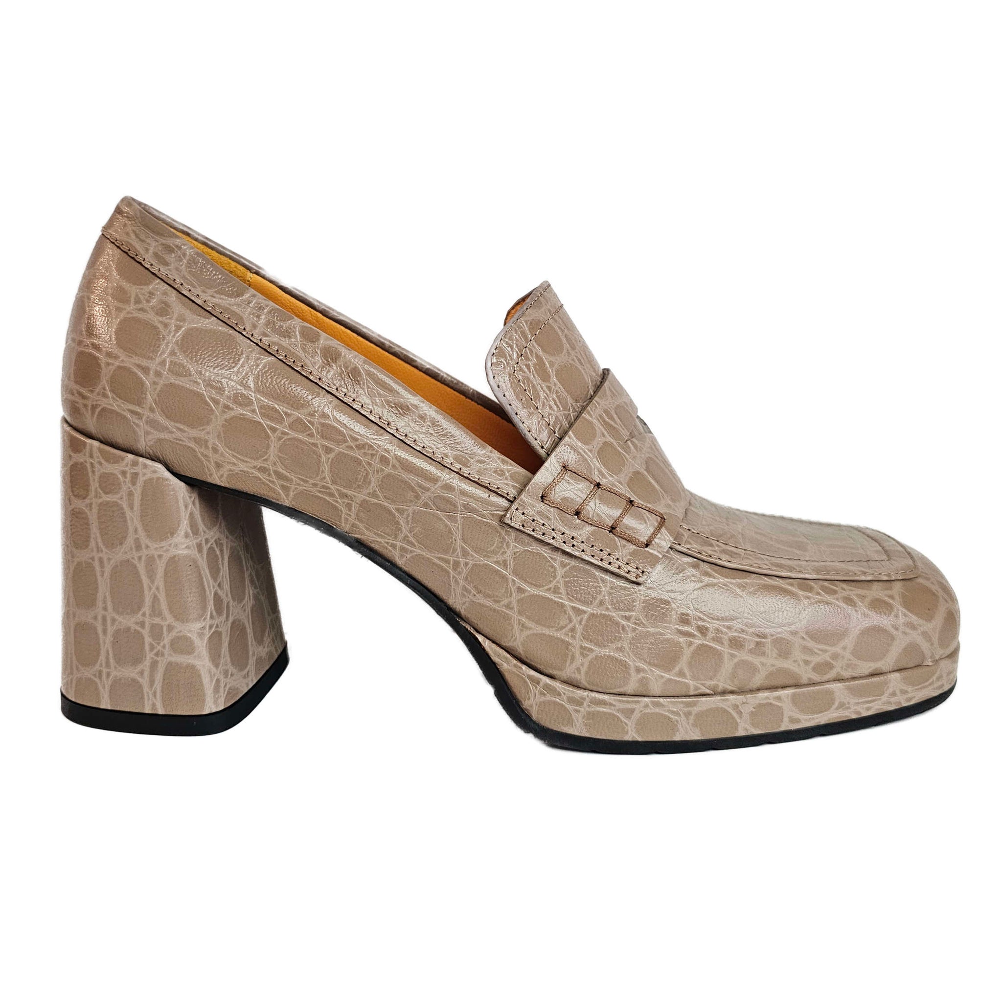 Mara Bini, Loafer, Trotteur in Beige