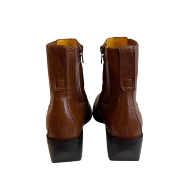 Mara Bini, Stiefelette in cognac