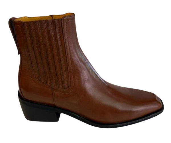 Mara Bini, Stiefelette in cognac