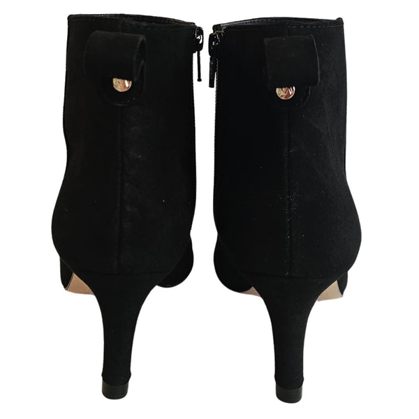 Mascaro, elegante Stiefelette aus feinem Wildleder in Schwarz