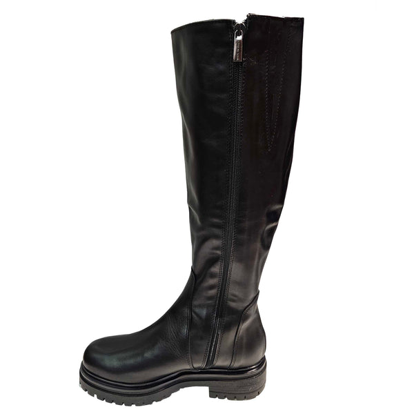 Milliways, klassischer Nappalederstiefel in Schwarz