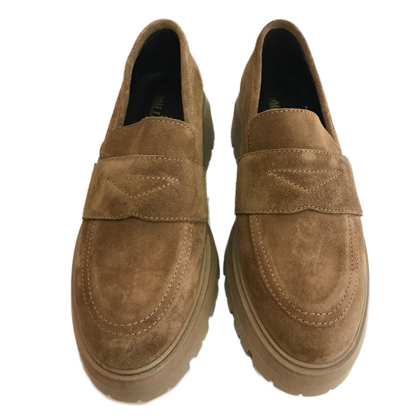 Milliways, beigefarbener Wildleder-Loafer im Collegestil
