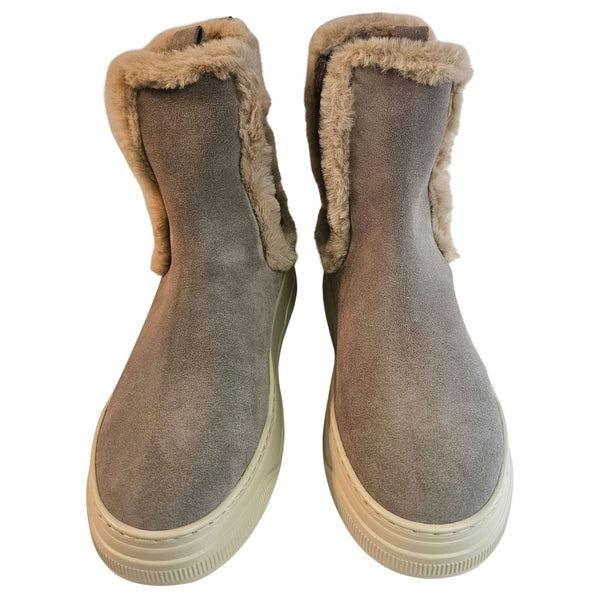 Milliways, Winterstiefelette in Hellgrau