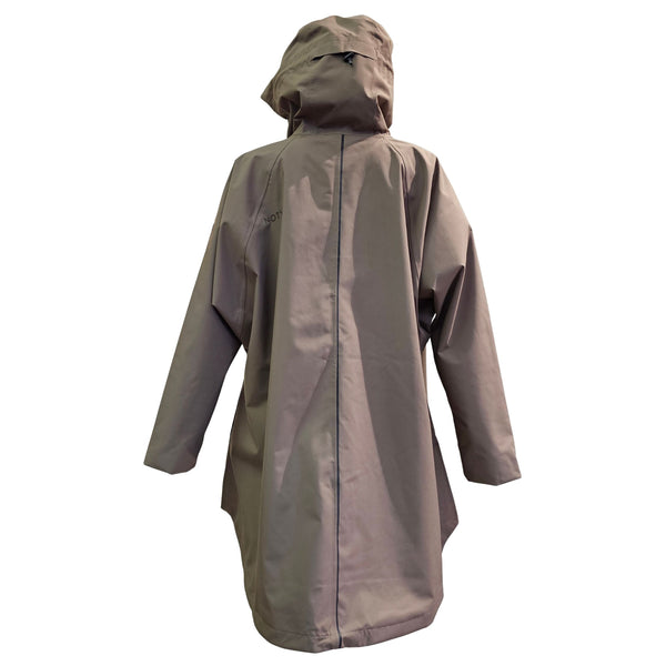 NOTYZ, Function Poncho / Cape in Nougat
