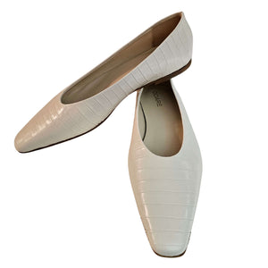 ODARE, Kroko-Print-Ballerina in Offwhite