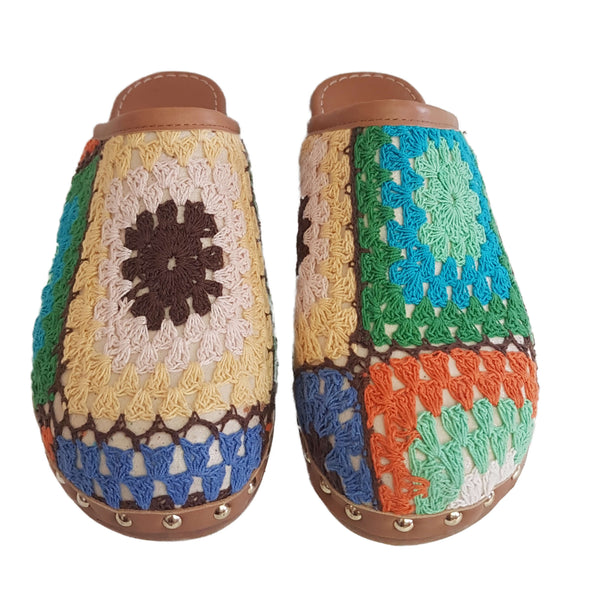 Pedro Miralles, Weekend, Multicolor-Clogs in Häkeloptik