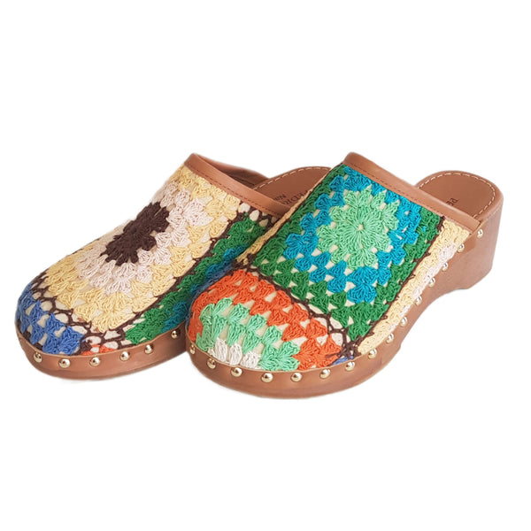 Pedro Miralles, Weekend, Multicolor-Clogs in Häkeloptik