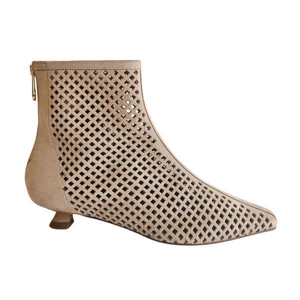 Pedro Miralles, sandfarbende Stiefelette aus feinem Leder