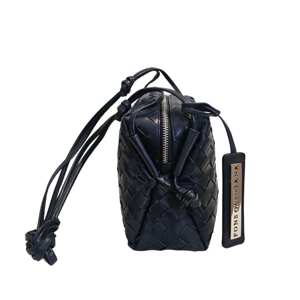 Pons Quintana, Umhängetasche aus geflochtenem Leder in Blau