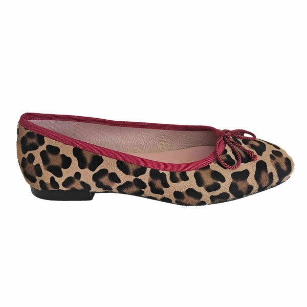Pretty Ballerina, Ballerina in Leo-Optik